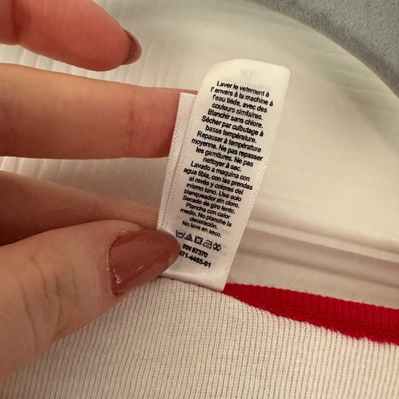 Wicked Long-Sleeve T-Shirt "Defying Gravity" **RUNS SMALL SEE DESC - Picture 6 of 8